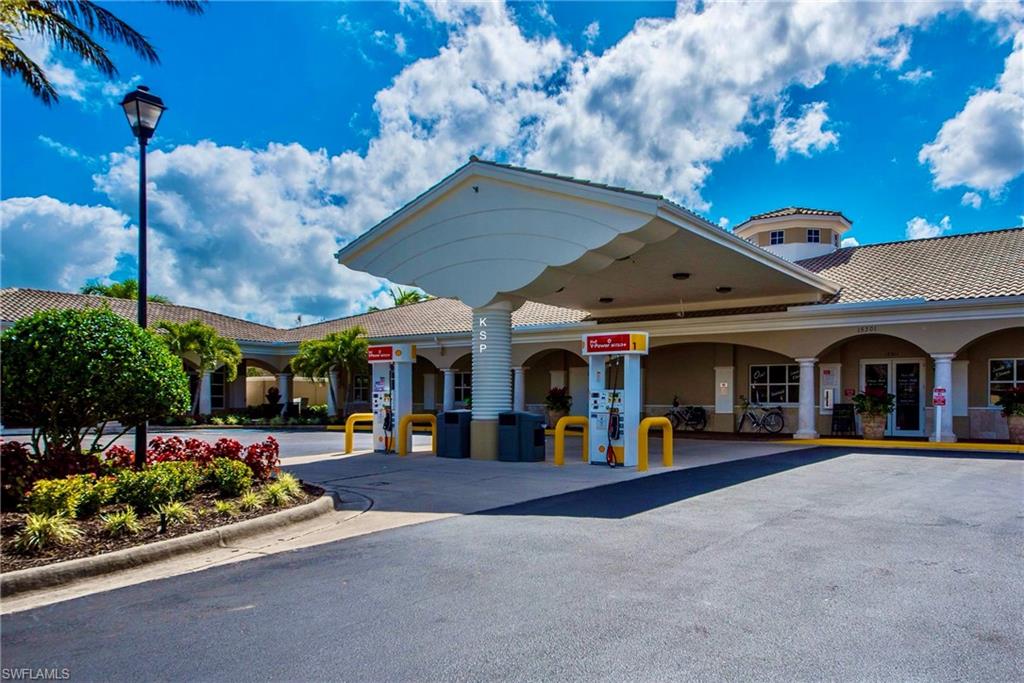 VILLAGE WALK OF BONITA SPRINGS - Residential