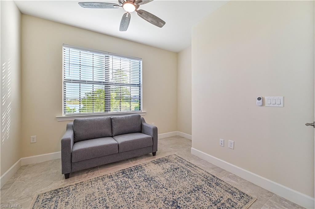 ESPLANADE LAKE CLUB - Residential