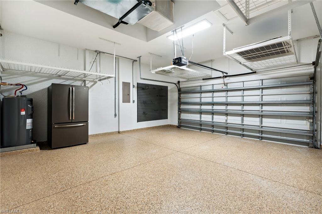 MADISON PARK - Residential