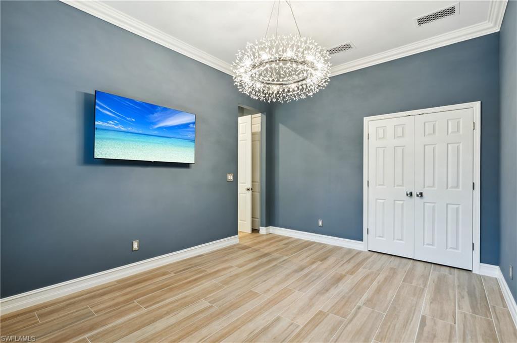 MADISON PARK - Residential