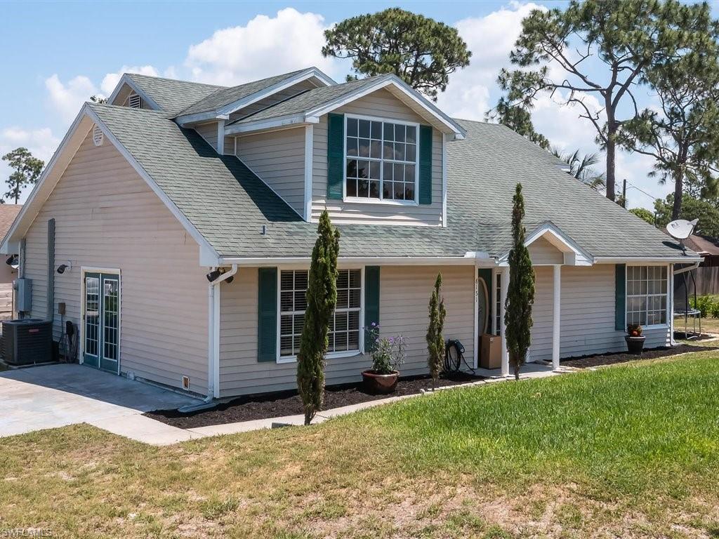 SAN CARLOS PARK - Residential