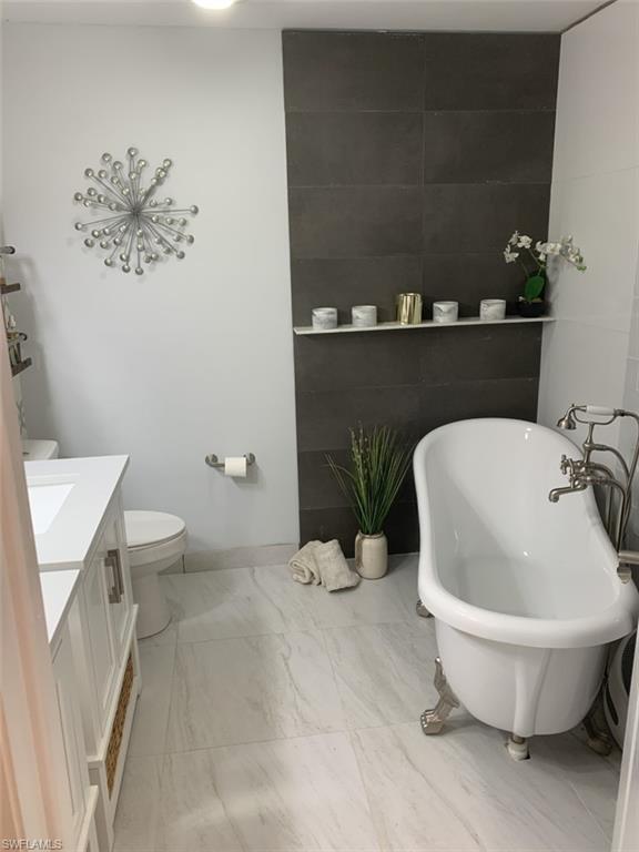 PLAZA DE MANANA CONDO - Residential