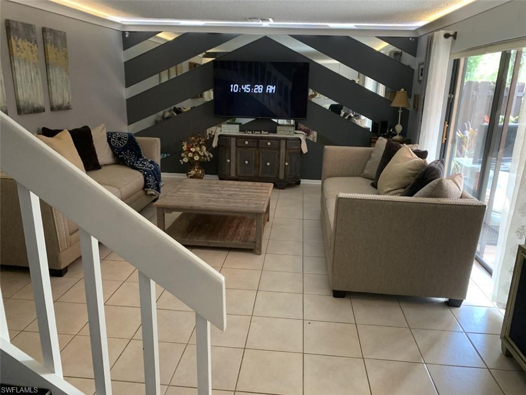 PLAZA DE MANANA CONDO - Residential