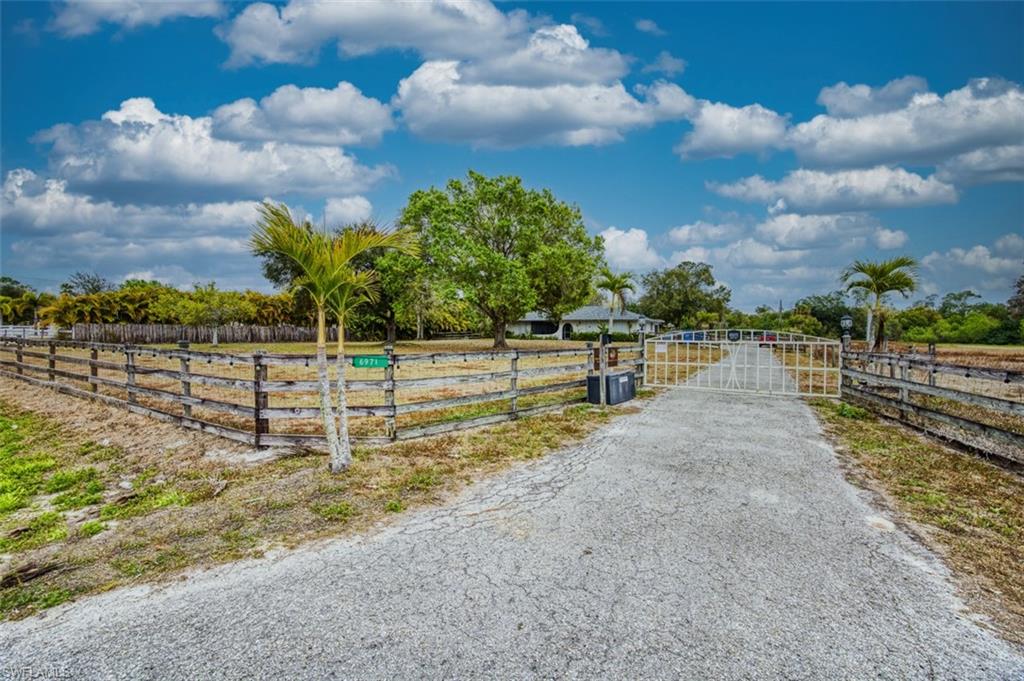 BUCKINGHAM - Residential