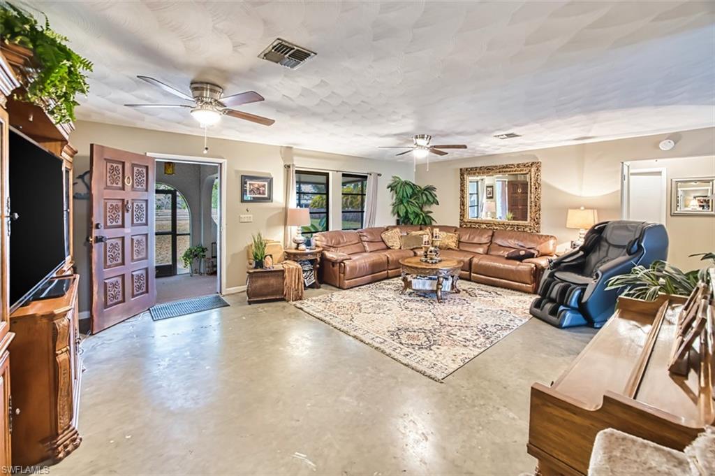 BUCKINGHAM - Residential