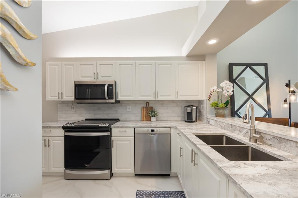 PIPERS GROVE - Residential