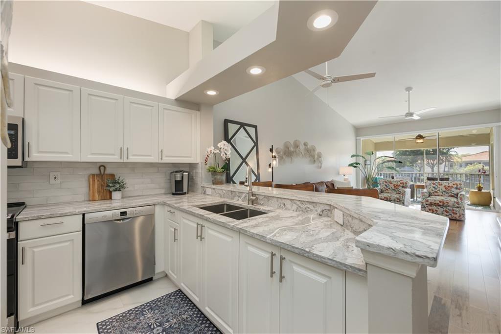 PIPERS GROVE - Residential