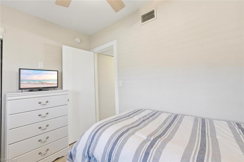 MARINER APTS MARCO ISLAND - Residential