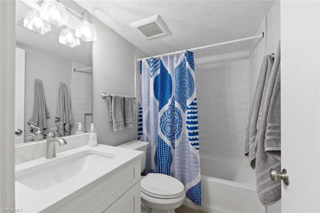 MARINER APTS MARCO ISLAND - Residential