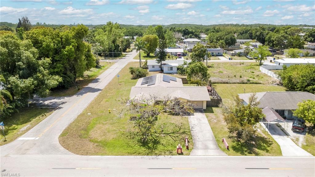 FORT MYERS SHORES - Residential