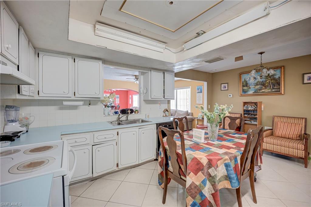 FORT MYERS SHORES - Residential