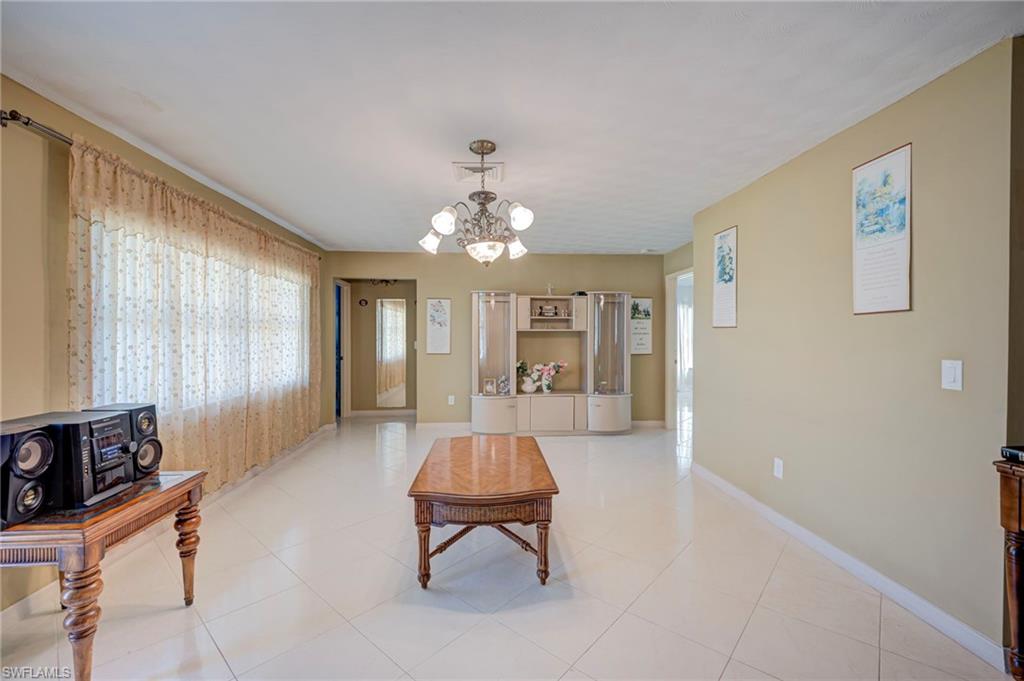 FORT MYERS SHORES - Residential
