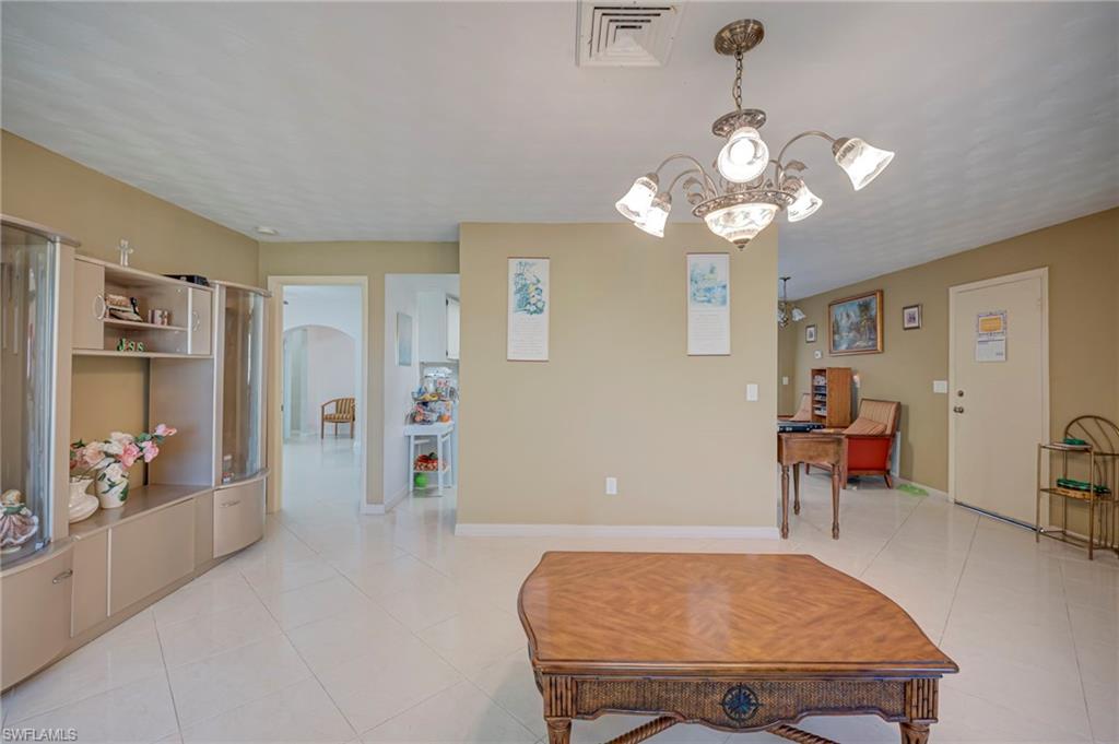 FORT MYERS SHORES - Residential