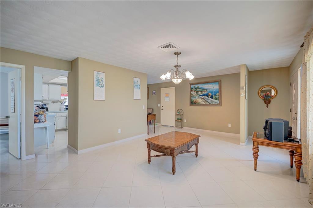 FORT MYERS SHORES - Residential