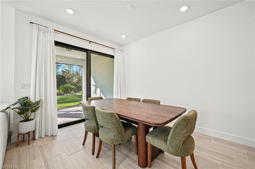 SONOMA OAKS - Residential Lease