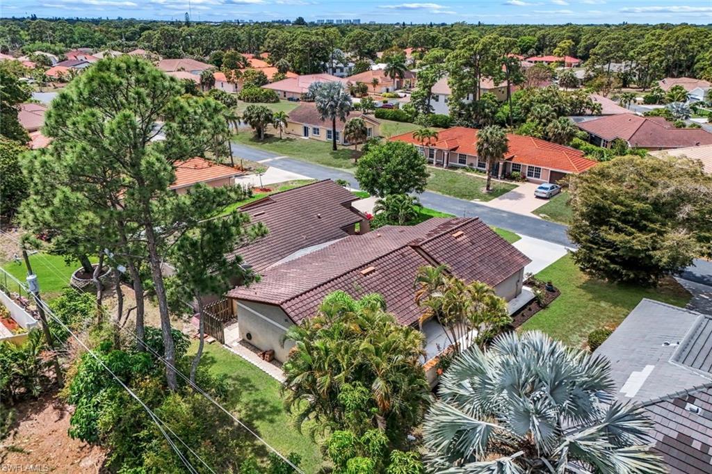 SPANISH GARDENS - Residential