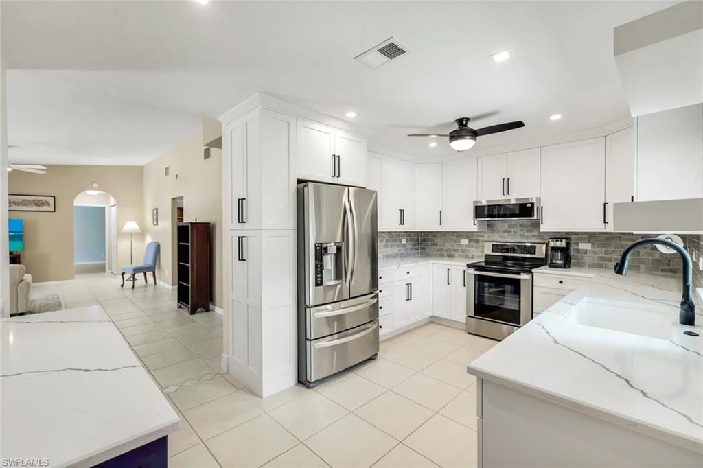 SPANISH GARDENS - Residential