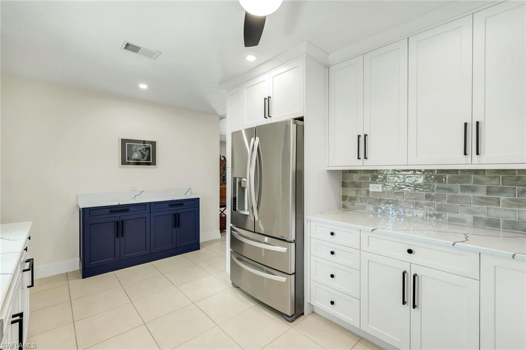 SPANISH GARDENS - Residential