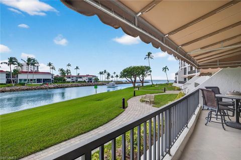 2301 Gulf Shore BLVD N 114 NAPLES FL 34103