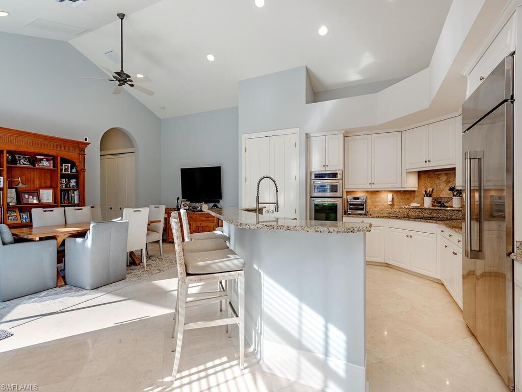 VILLA LA PALMA AT BAY COLONY - Residential