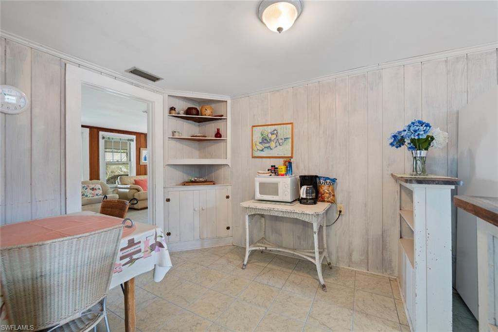 MCPHIE PARK - Residential