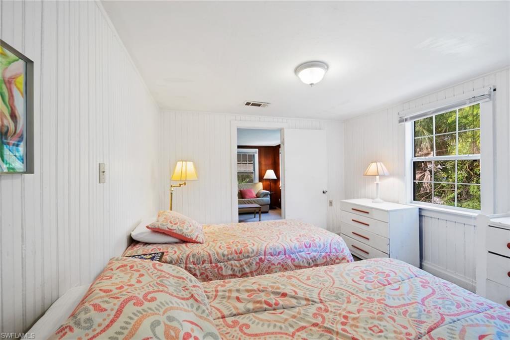 MCPHIE PARK - Residential