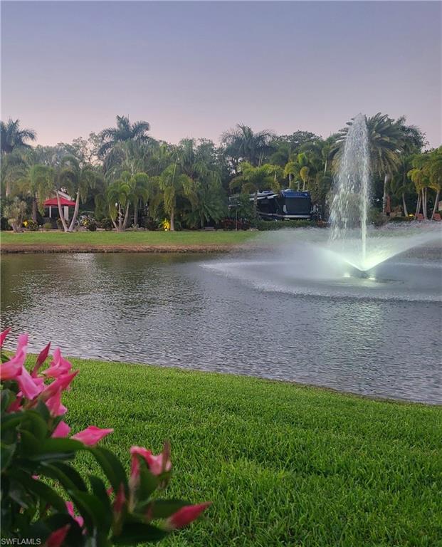 RIVERBEND MOTORCOACH RESORT - Land