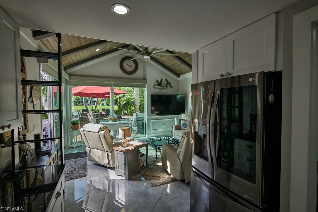 RIVERBEND MOTORCOACH RESORT - Land