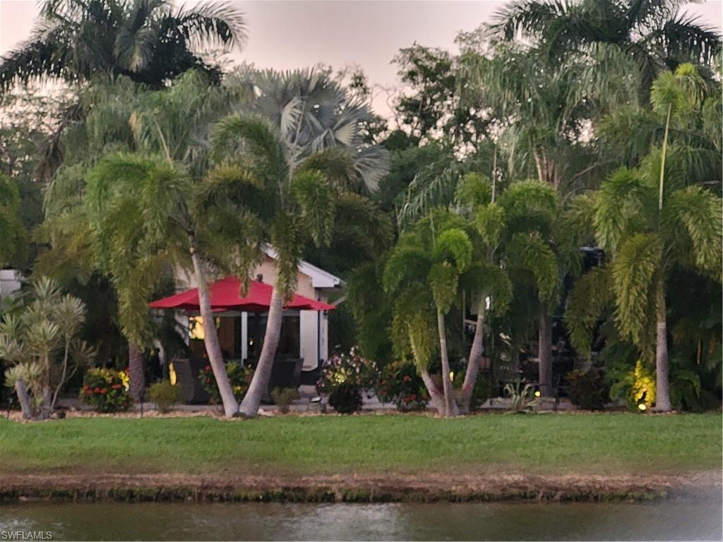 RIVERBEND MOTORCOACH RESORT - Land