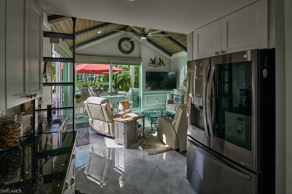 RIVERBEND MOTORCOACH RESORT - Land