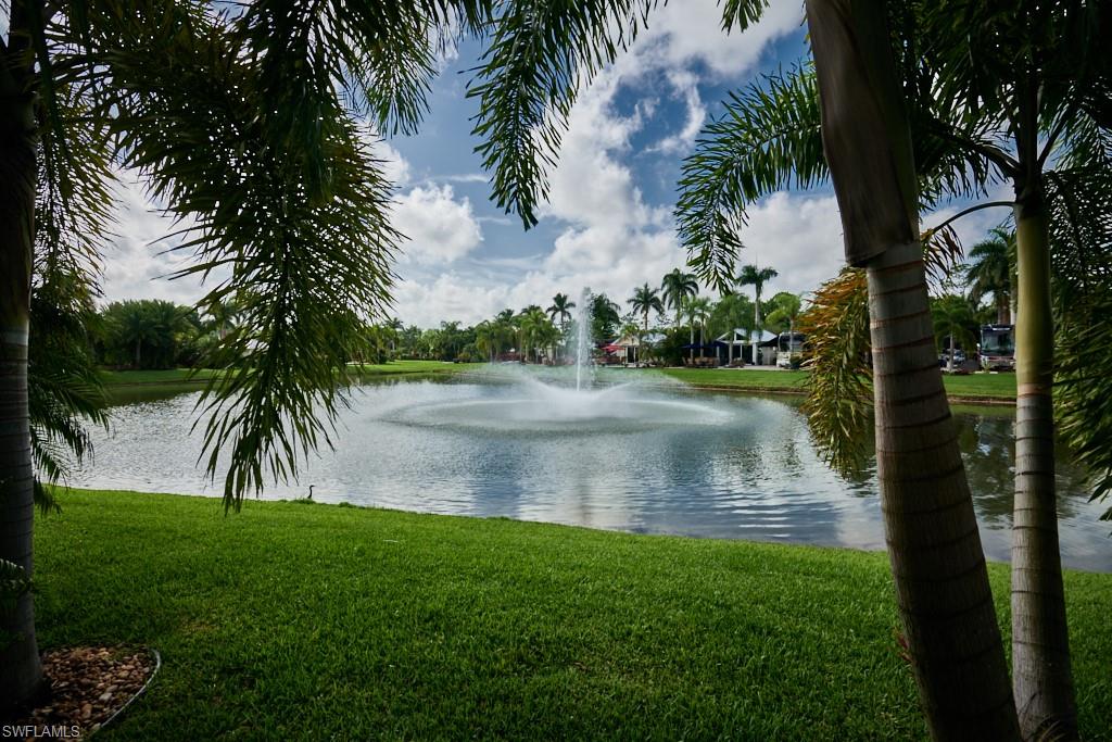 RIVERBEND MOTORCOACH RESORT - Land