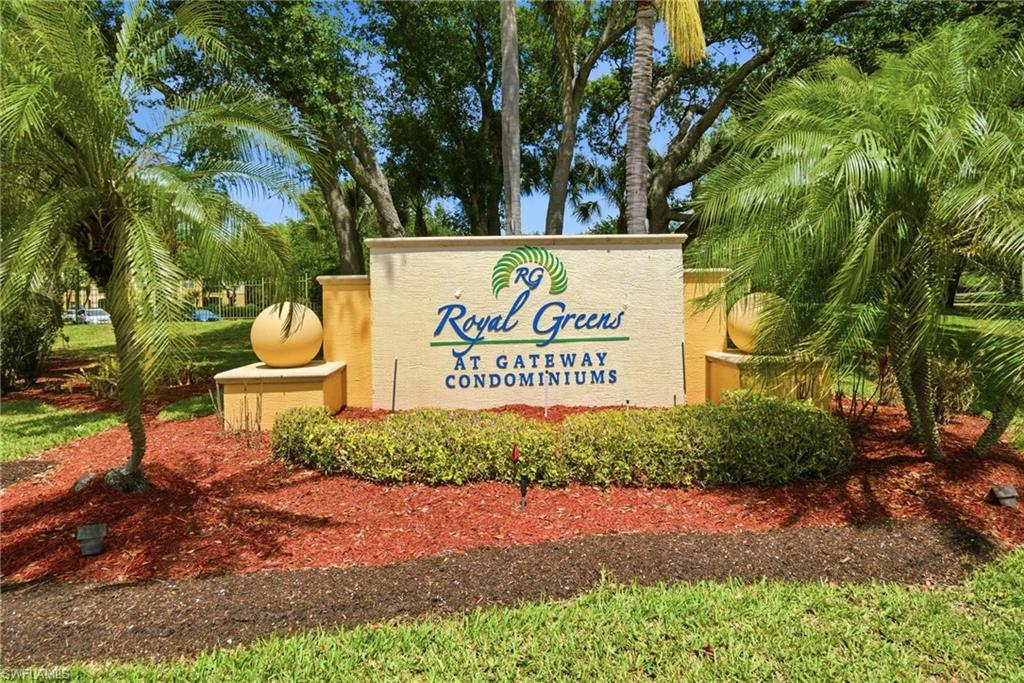 ROYAL GREENS - Residential