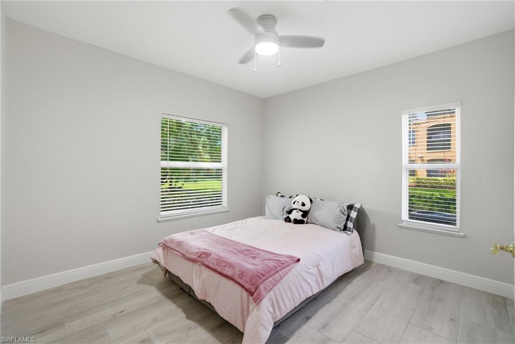 ROYAL GREENS - Residential