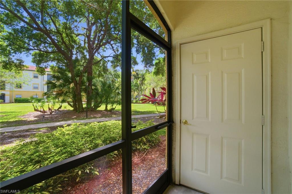 ROYAL GREENS - Residential