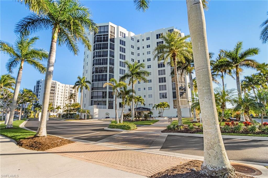 WATERSIDE AT BAY BEACH - Residential