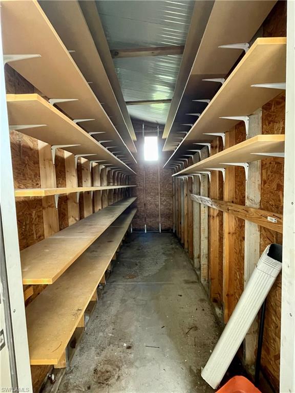 LAZY DAYS MOBILE VILLAGE - Residential