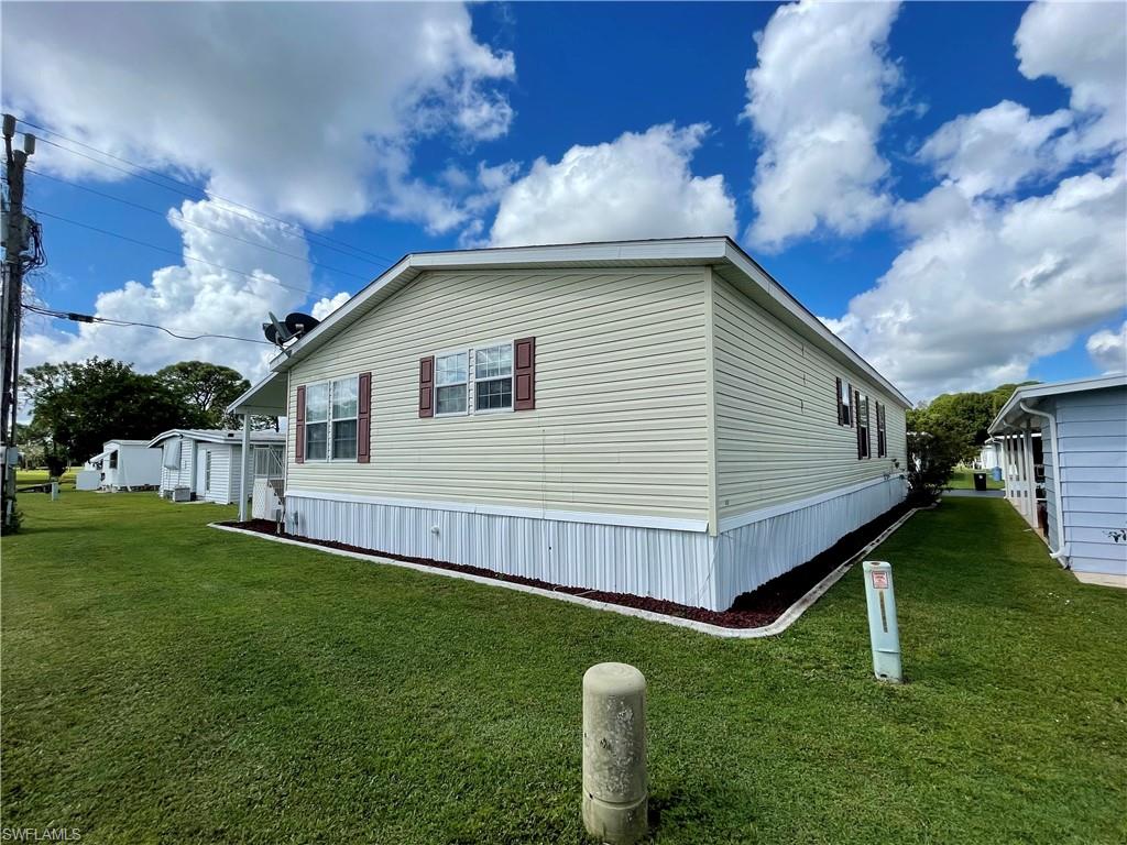 LAZY DAYS MOBILE VILLAGE - Residential