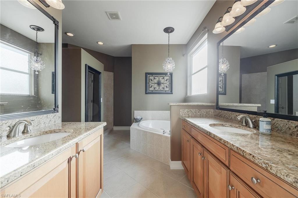 STONEYBROOK - Residential