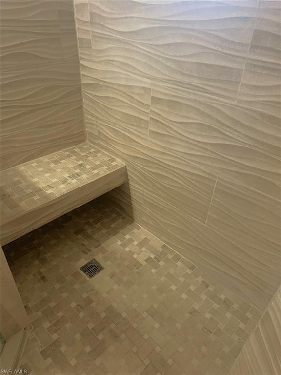 PRENTISS POINTE - Residential