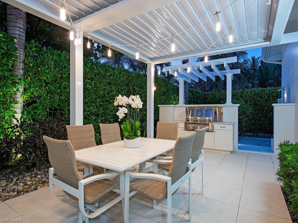 OLDE NAPLES - Residential