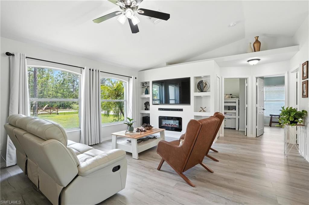 GOLDEN GATE ESTATES - Residential