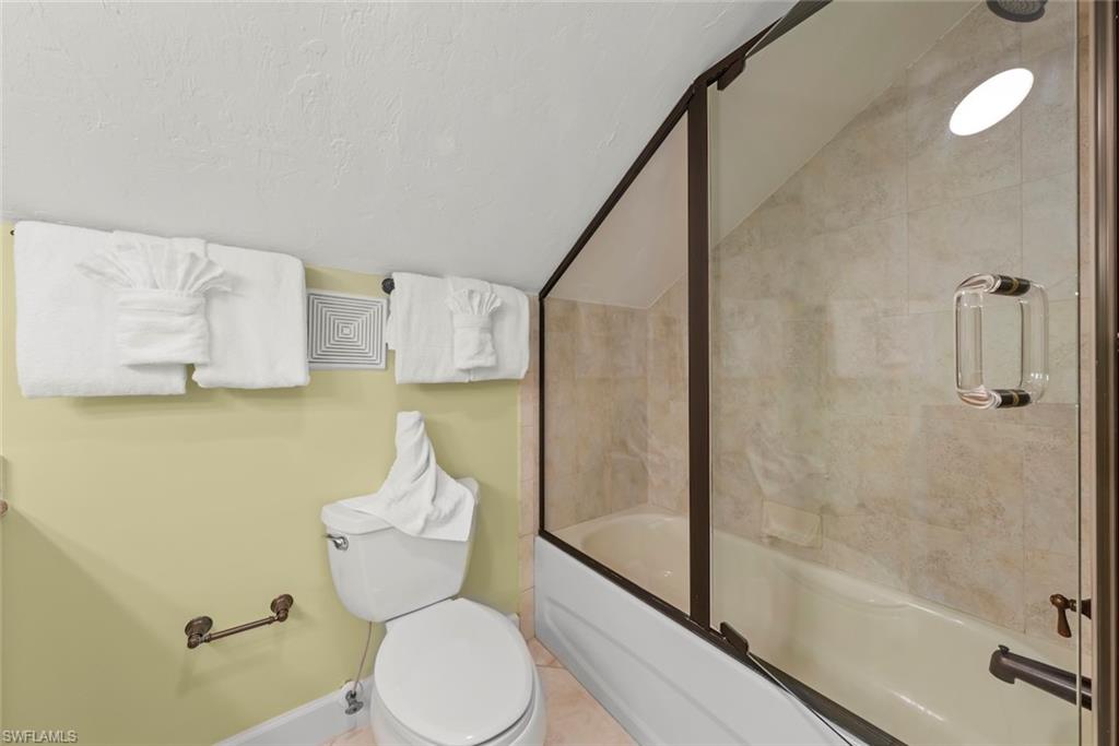 BEACH HOMES - Residential