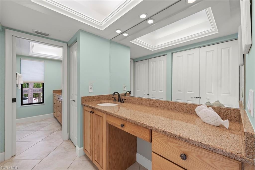 BEACH HOMES - Residential