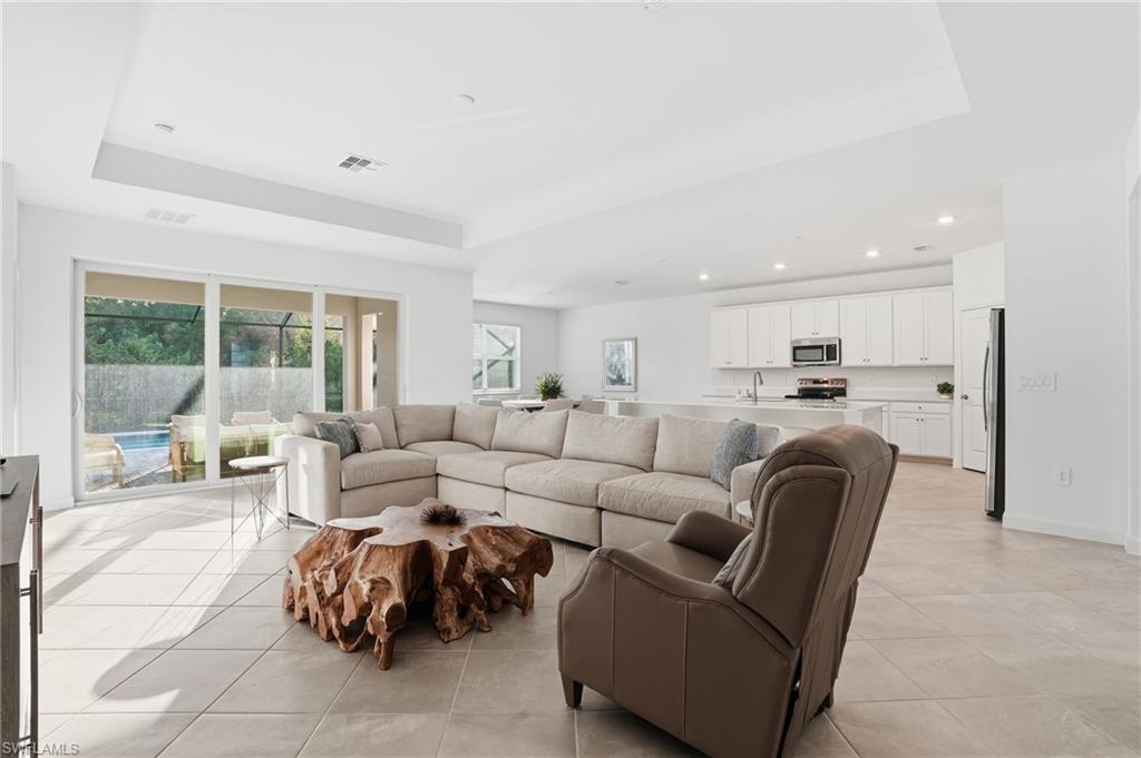 IBIS LANDING - Residential