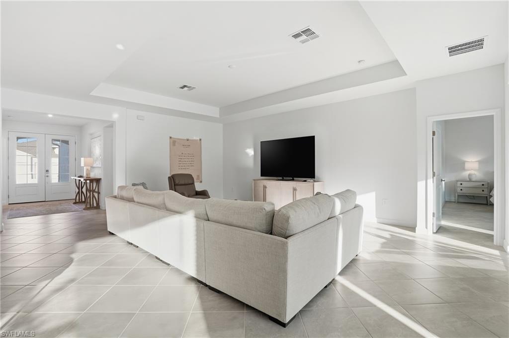 IBIS LANDING - Residential