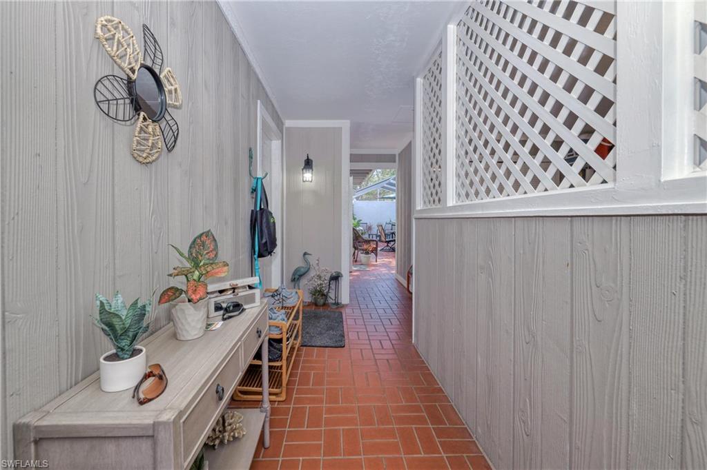 ENCLAVE - Residential