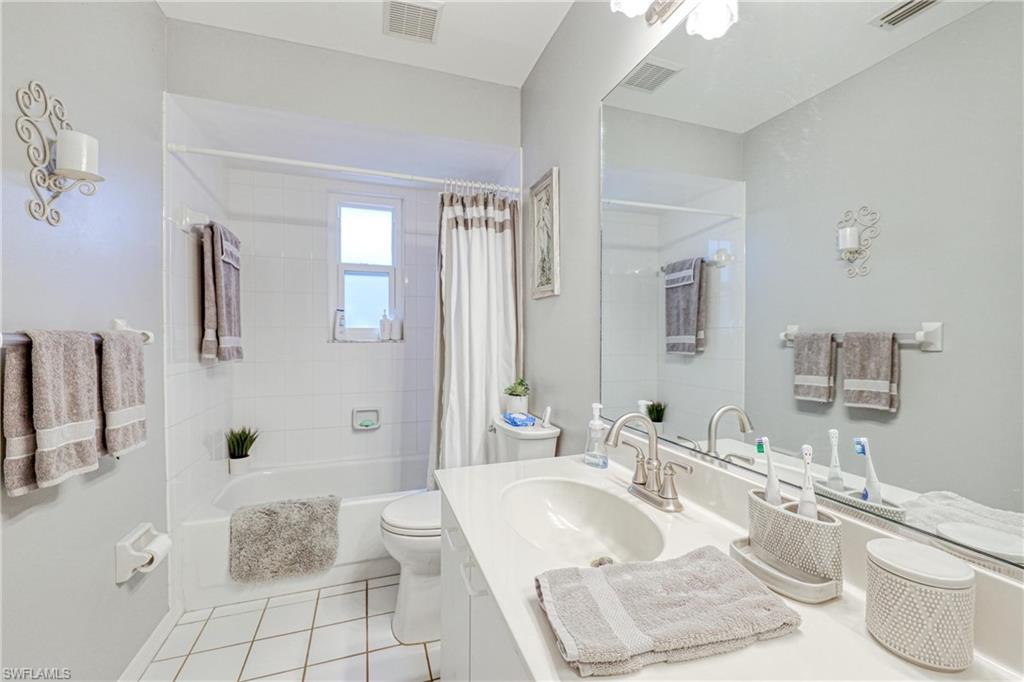 ENCLAVE - Residential