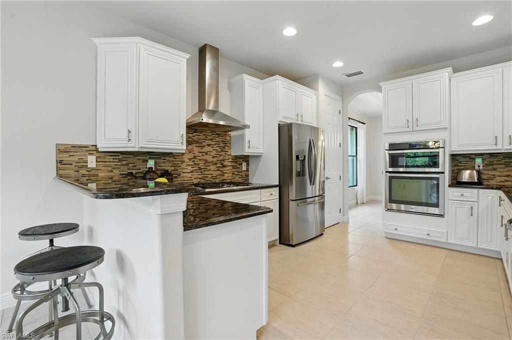 BONITA LAKES - Residential