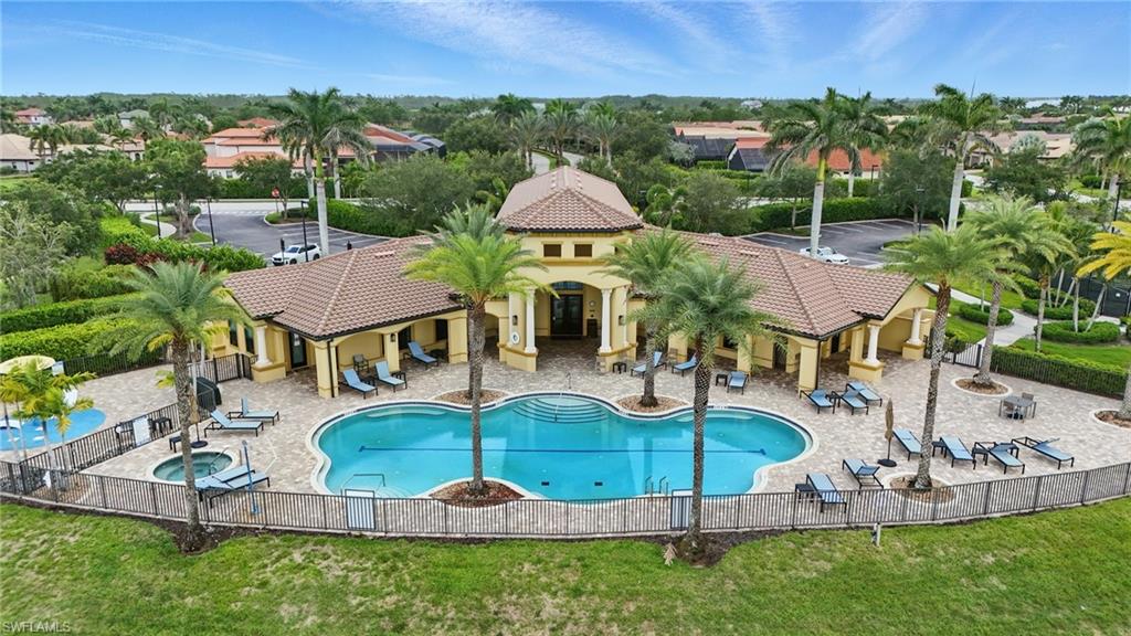 BONITA LAKES - Residential