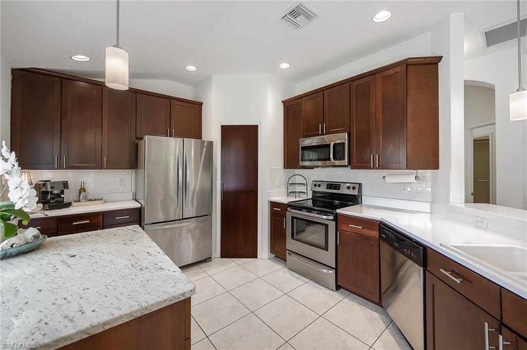 TERRA VISTA - Residential